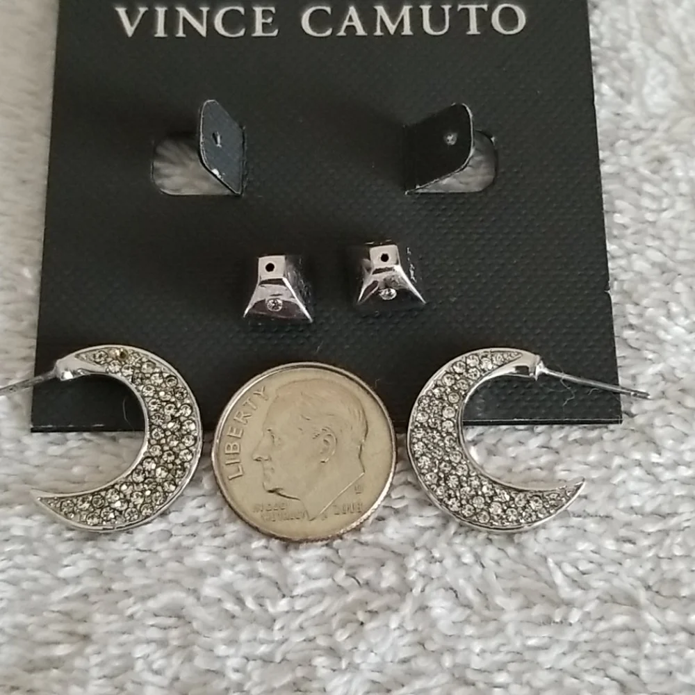 New Vince Camuto Crescent Moon Huggie Earrings - Picture 5 of 6